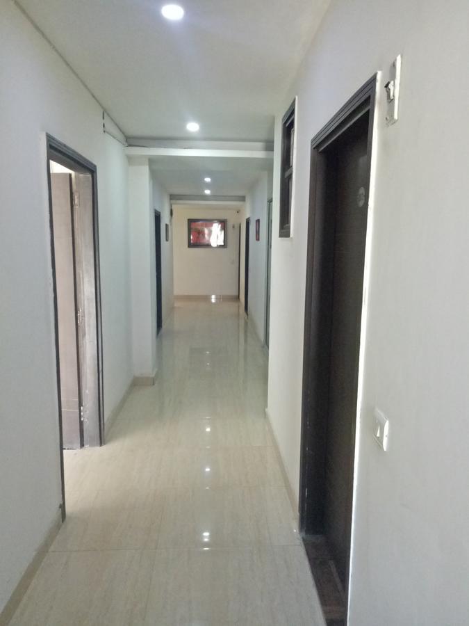 Hotel Nathu Palace New Delhi Exterior photo